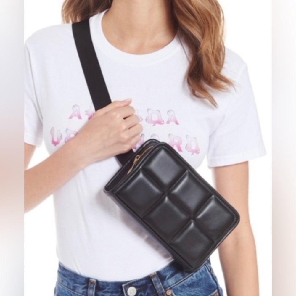 AMANDA UPRICHARD  black belt bag quilted squares w/ gold zippers Fanny Pack